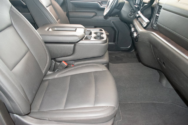 Used 2026 GMC Sierra 1500 SLT AWD/4WD image 10