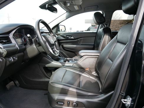 Used 2023 GMC Acadia SLT AWD/4WD image 14