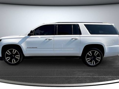 Used 2019 Chevrolet Suburban Premier w/ RST 6.2L Performance Edition AWD/4WD image 8