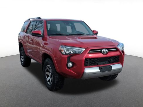 Used 2020 Toyota 4Runner TRD Off-Road image 8