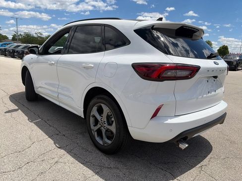 Used 2023 Ford Escape ST-Line w/ Tech Pack #1 AWD/4WD image 5