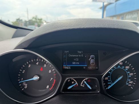 Used 2016 Ford Escape SE w/ Equipment Group 201A FWD image 26