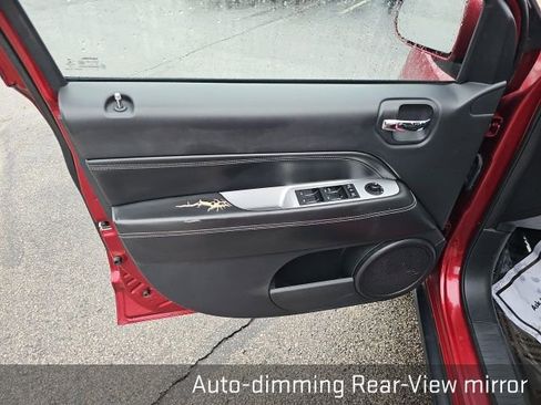 Used 2016 Jeep Compass High Altitude image 32