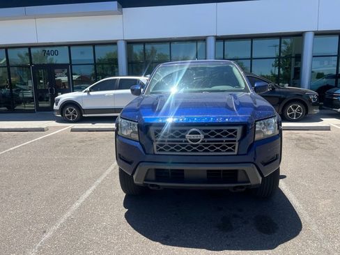 Used 2022 Nissan Frontier SV AWD/4WD image 4