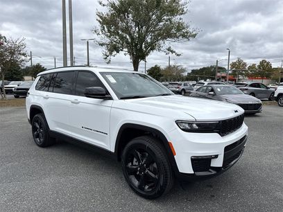 New 2025 Jeep Grand Cherokee L Limited w/ Black Appearance Package