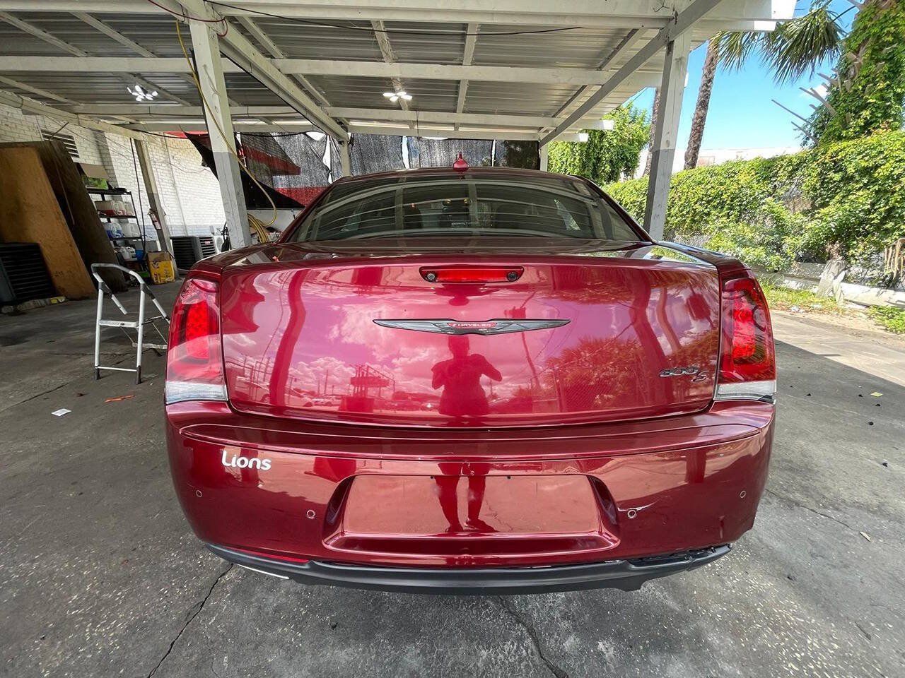 Used 2021 Chrysler 300 S RWD image 7