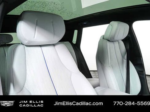New 2026 Cadillac Lyriq Luxury RWD image 23
