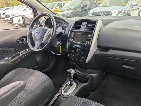 Used 2016 Nissan Versa Note SV image 12