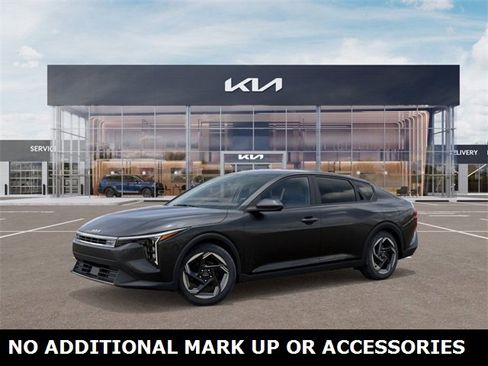 New 2025 Kia K4 EX image 3