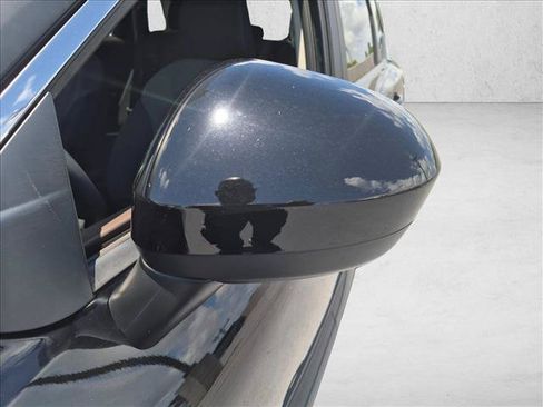Certified 2023 Nissan Rogue SV FWD image 6