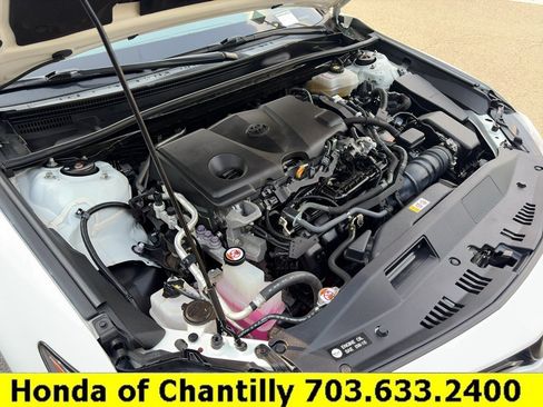 Used 2022 Toyota Camry LE FWD image 28