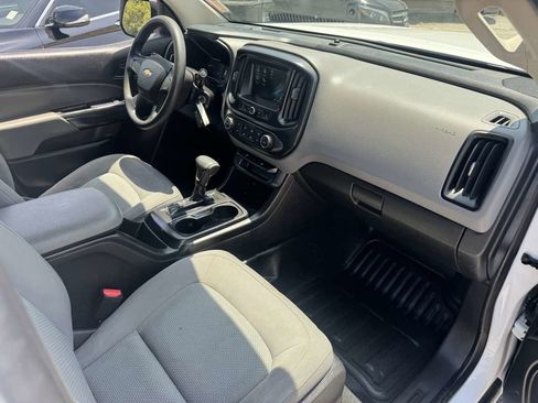 Used 2018 Chevrolet Colorado W/T image 8