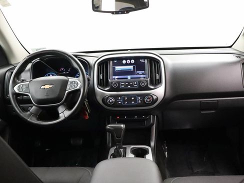 Used 2015 Chevrolet Colorado LT AWD/4WD image 13