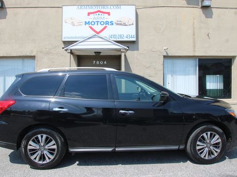 Used 2020 Nissan Pathfinder SV FWD image 4