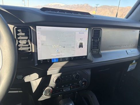 New 2025 Ford Bronco Badlands AWD/4WD image 64