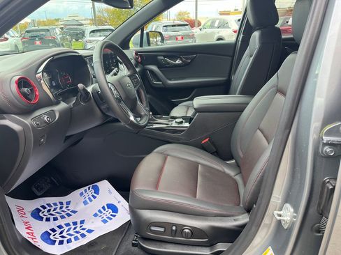 Used 2025 Chevrolet Blazer RS image 11