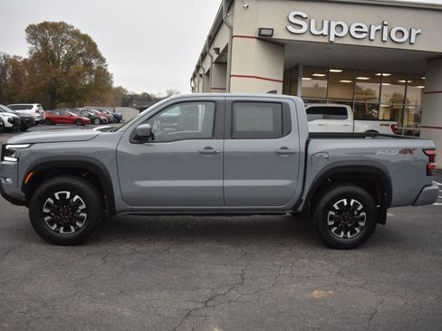 Used 2024 Nissan Frontier PRO-4X w/ Technology Package image 9