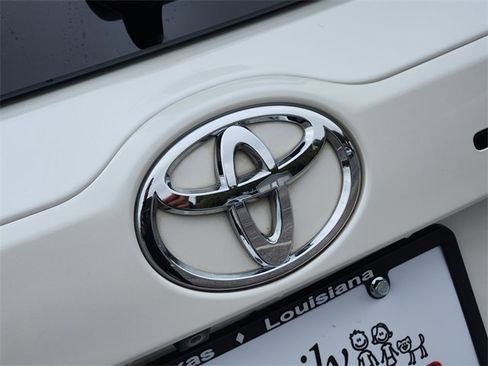 Used 2016 Toyota Highlander XLE image 5