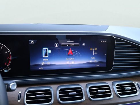 Certified 2025 Mercedes-Benz GLE 350 4MATIC image 24
