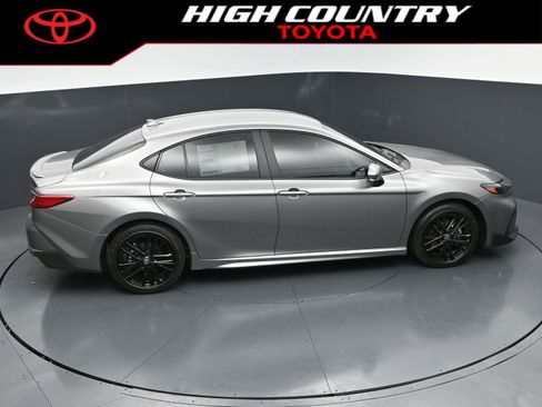 New 2026 Toyota Camry SE FWD image 32
