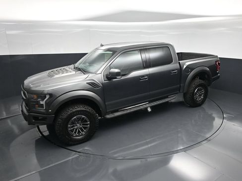 Certified 2020 Ford F150 Raptor w/ Equipment Group 802A Luxury AWD/4WD image 45