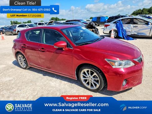 Used 2013 Lexus CT 200h w/ Premium Pkg w/Navigation FWD image 5