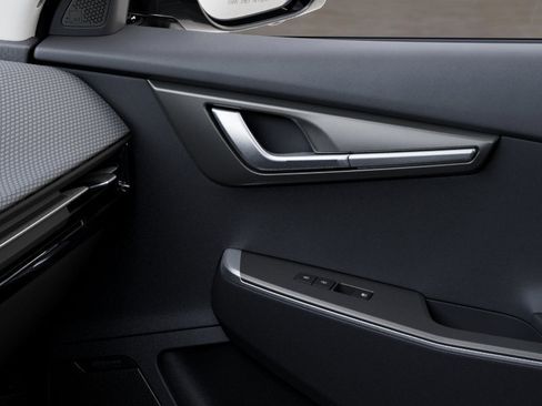New 2025 Kia EV6 Wind AWD/4WD image 25