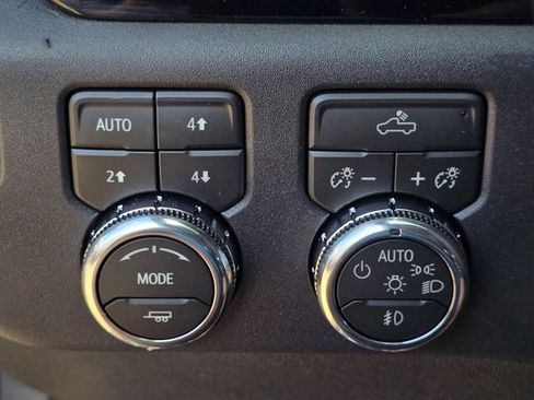 New 2026 GMC Sierra 1500 Elevation AWD/4WD image 26