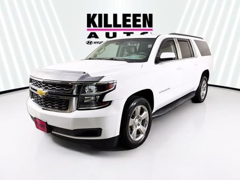Used 2018 Chevrolet Suburban LT RWD image 3