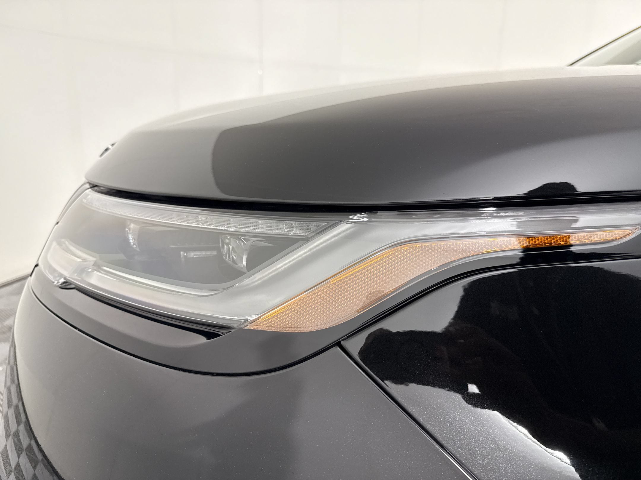 New 2026 Land Rover Range Rover Velar S AWD/4WD image 12