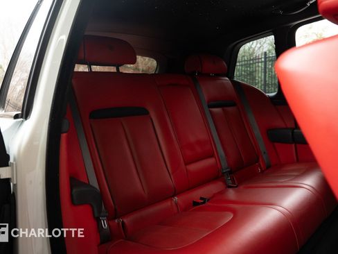 Used 2022 Rolls-Royce Cullinan image 37