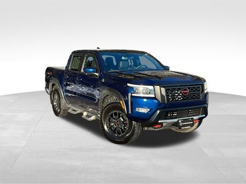 Certified 2022 Nissan Frontier PRO-4X w/ Pro-4X Premium Package image 1