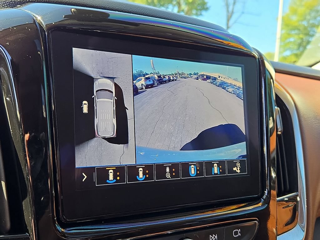 Used 2020 Chevrolet Traverse High Country w/ LPO, Floor Liner Package AWD/4WD image 19