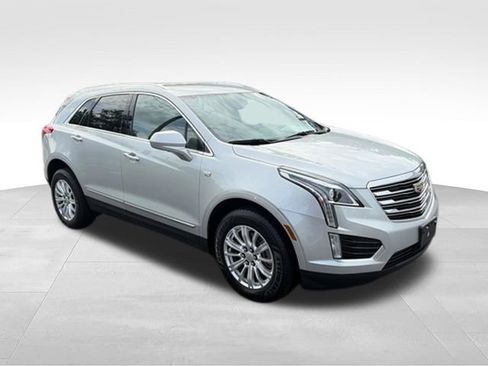 Used 2017 Cadillac XT5 FWD image 22