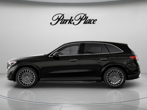 Used 2026 Mercedes-Benz GLC 300 image 14