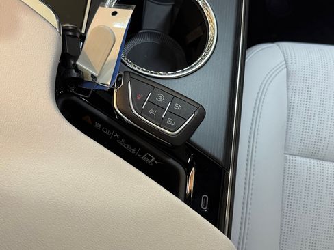 New 2026 Cadillac Lyriq Sport AWD/4WD image 40