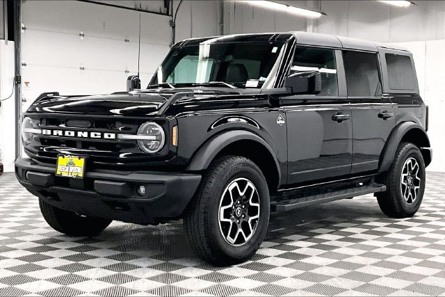 Used 2024 Ford Bronco Outer Banks AWD/4WD image 12