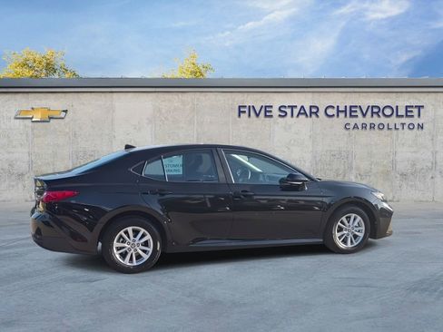 Used 2025 Toyota Camry LE FWD image 9