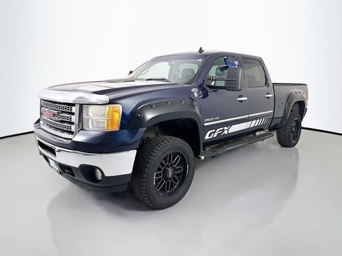 Used 2013 GMC Sierra 2500 SLT image 3