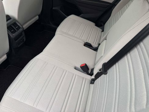 Used 2024 Volkswagen Tiguan S image 14