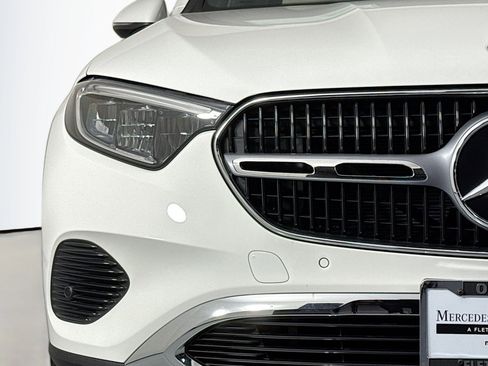 New 2026 Mercedes-Benz GLC 300 image 13