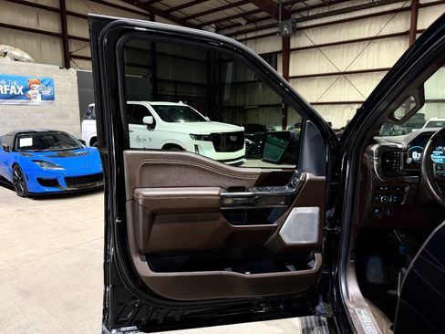 Used 2023 Ford F150 King Ranch w/ Equipment Group 601A High AWD/4WD image 11