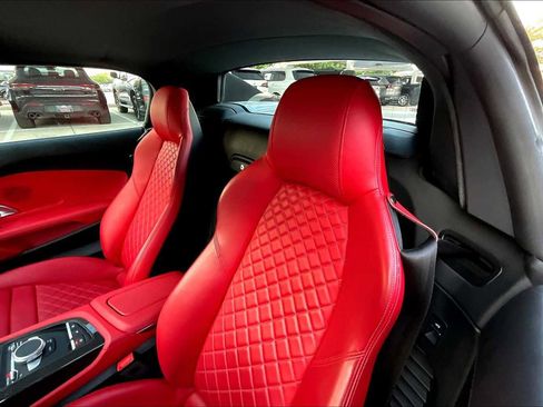 Certified 2023 Audi R8 V10 performance image 18