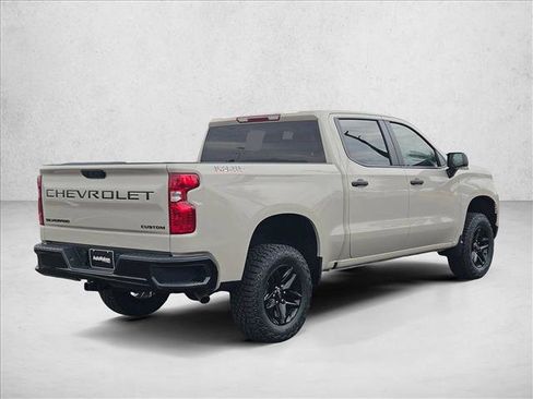 New 2026 Chevrolet Silverado 1500 Custom Trail Boss w/ LPO, Dark Essentials Package image 2