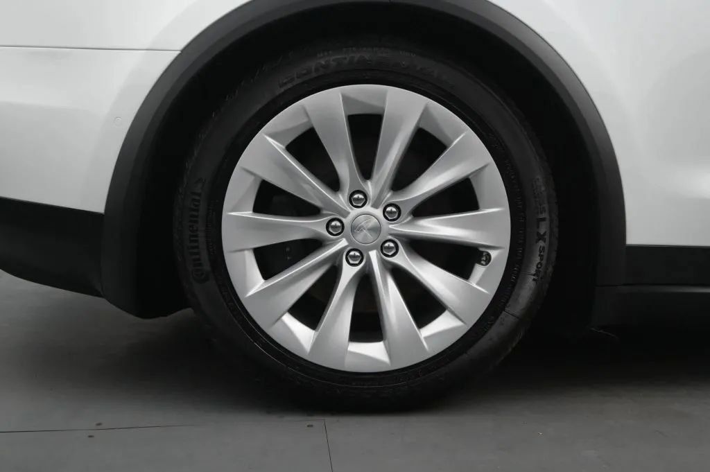 Used 2019 Tesla Model X Long Range AWD/4WD image 20
