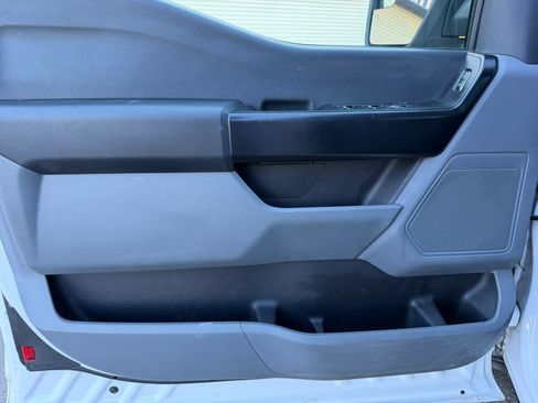 Used 2021 Ford F150 XL w/ Equipment Group 101A High RWD image 9