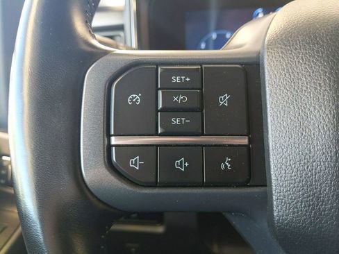 Used 2023 Ford F250 Lariat w/ Sport Appearance Package AWD/4WD image 19