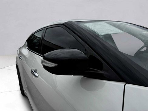 Used 2022 Nissan Maxima SV w/ Floor Mat Group image 7