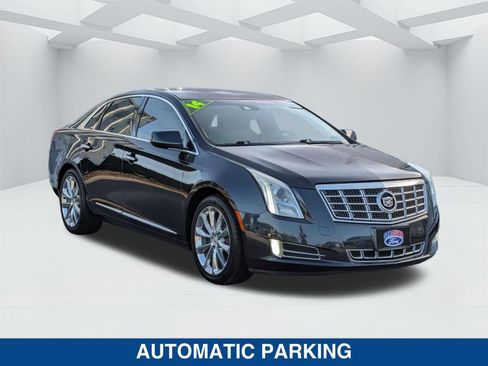 Used 2014 Cadillac XTS Luxury w/ Driver Awareness Package image 2