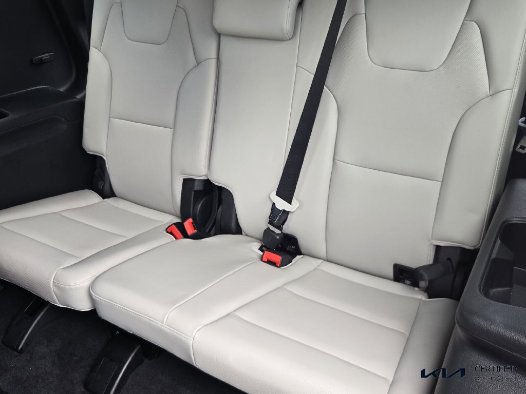 Certified 2022 Kia Telluride S AWD/4WD image 11